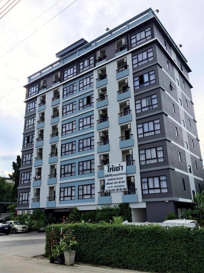 Live At Home Sukhumvit 105 กรุงเทพมหานคร ภายนอก รูปภาพ